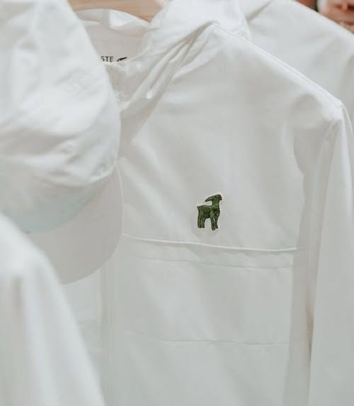 تغییر لوگوی لکوست