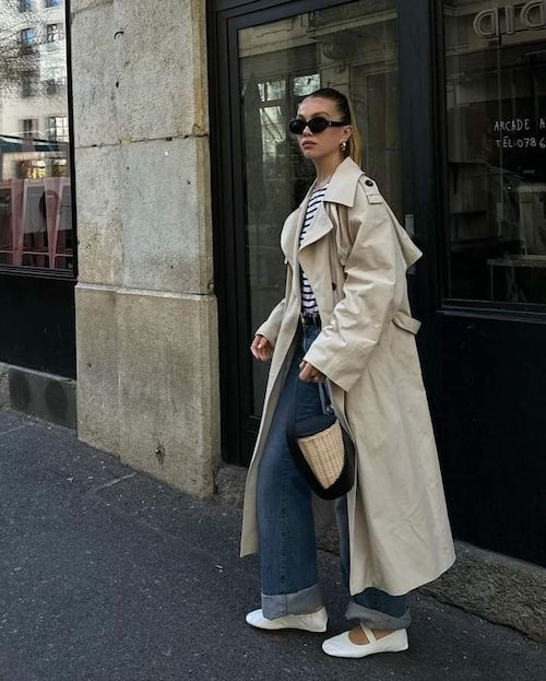 استایل با ترنچ‌کت بلند کرمی