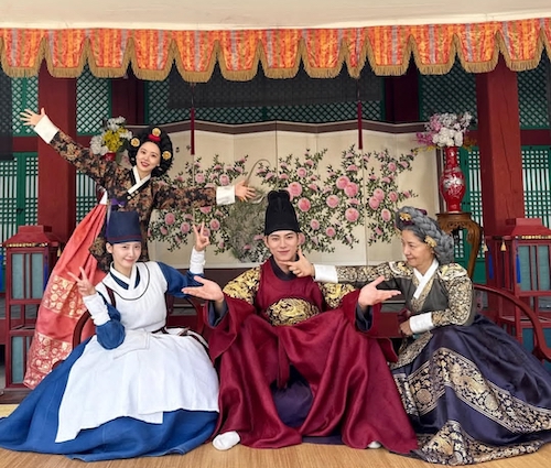 کمد لباس ایم یونا