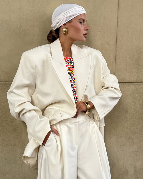 استایل شیک با کت و شلوارهای اورسایز