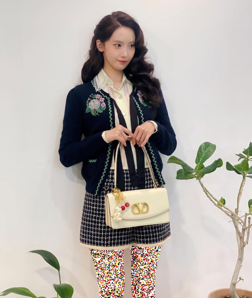 کمد لباس ایم یونا