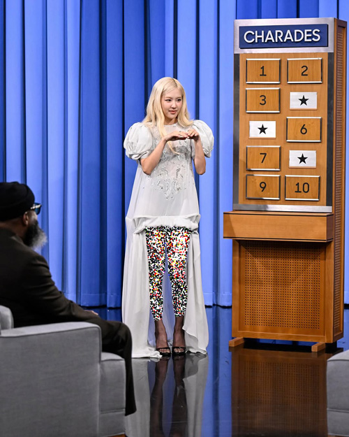 رزی در تاک‌شو