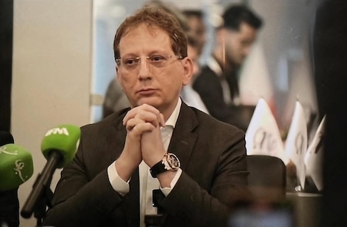 ساعت بابک زنجانی