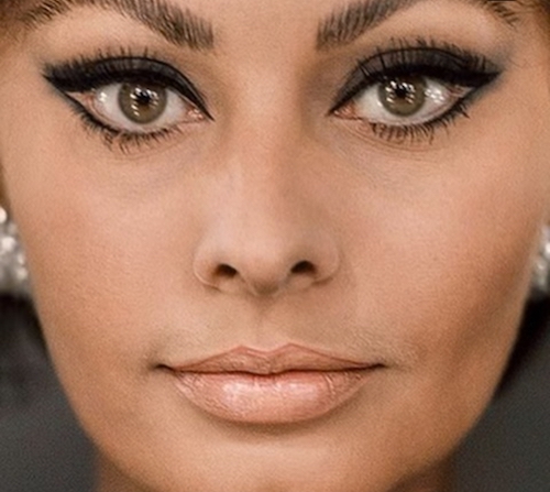 ترندهای میکاپ سوفیا لورن