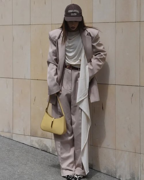 استایل شیک با کت و شلوارهای اورسایز