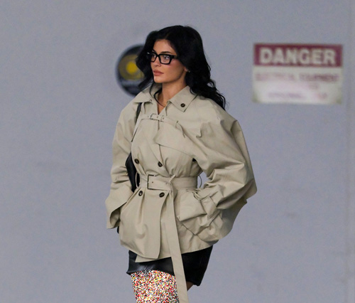 ترنچ‌کت کوتاه سلبریتی‌ها