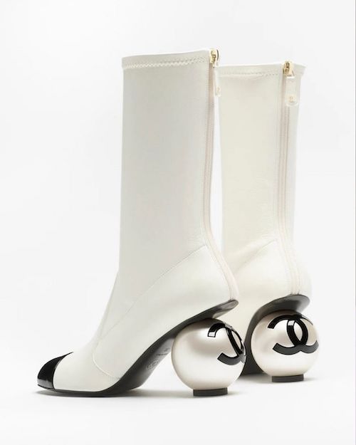 چکمههای جدید شنل