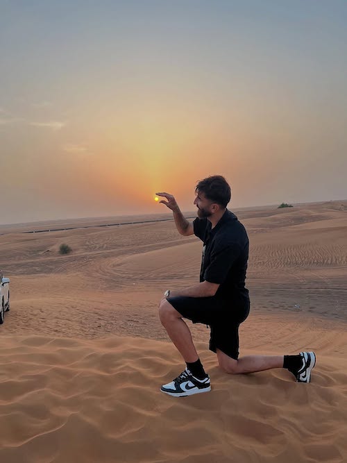 بیرانوند و خانواده‌ در دبی