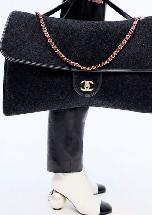 چکمههای جدید شنل