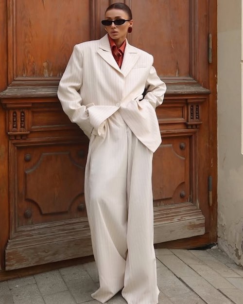 استایل شیک با کت و شلوارهای اورسایز