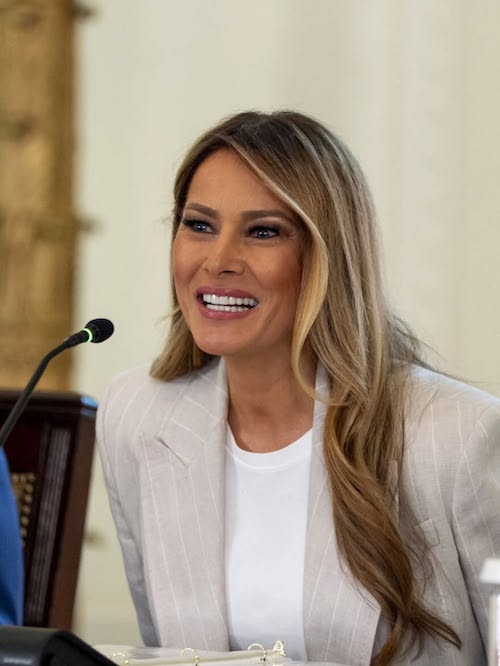 کت و شلوار گشاد ملانیا ترامپ