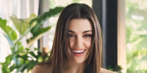 وقتی هانده ارچل صمیمیت و شیک‌پوشی را همزمان به نمایش می‌گذارد