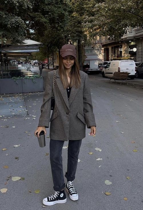 کفش آلاستار در استایل پاییزی