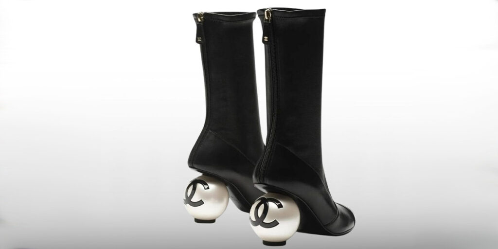 چکمههای جدید شنل