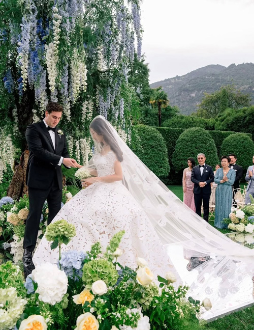 عروسی بکا بلوم