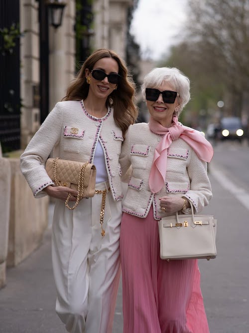 ست‌های مادر و دختری بلاگر و مادرش