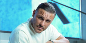 جزئیات متفاوتی از استایل آرمین 2afm در کنسرت اخیرش که باید ببینید!