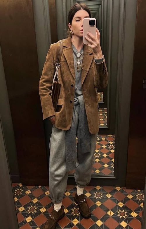 ست کردن کت‌های خاکی در پاییز ۱۴۰۴