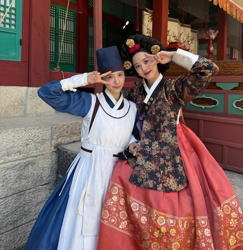 کمد لباس ایم یونا