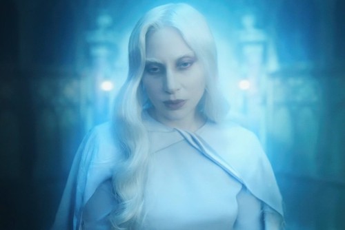 تحلیل استایل‌های سریال «ونزدی»