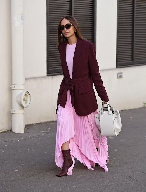 ترکیب صورتی و زرشکی در استایل پاییزی