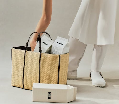 خوراکی‌ها در تبلیغ ژکموس