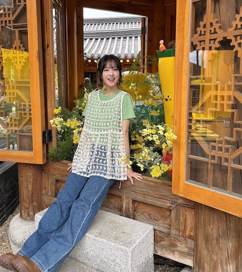 تی‌شرت و تاپ توری پارک بویونگ