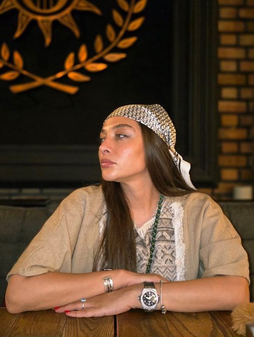 ساعت لوکس آناهیتا درگاهی