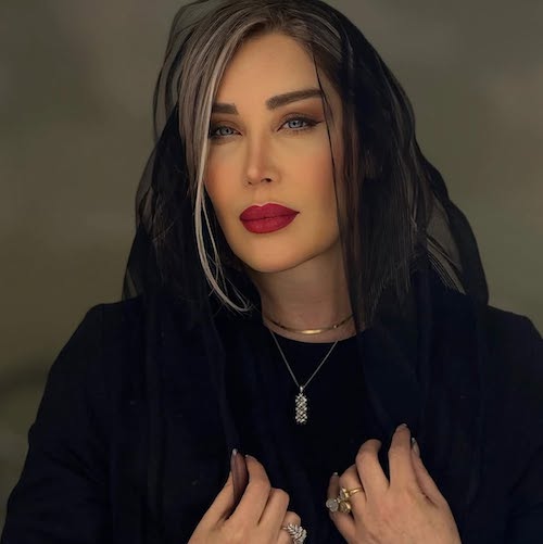 رنگ موی سارا منجزی‌پور