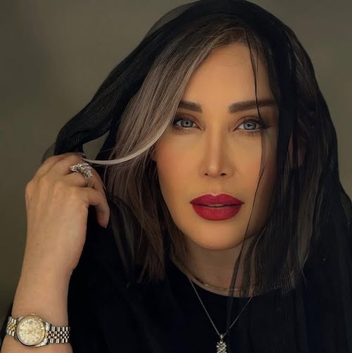 رنگ موی سارا منجزی‌پور