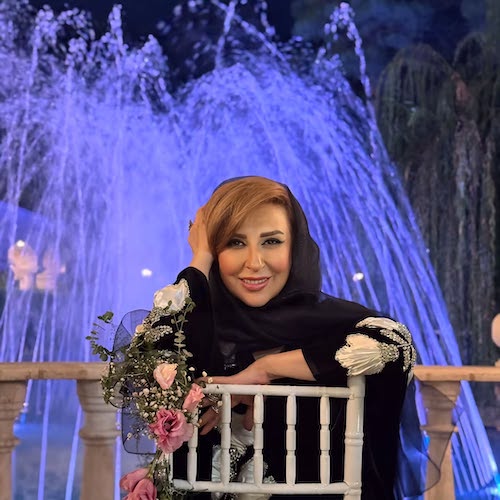 رنگ موی زیبای مرجانه گلچین