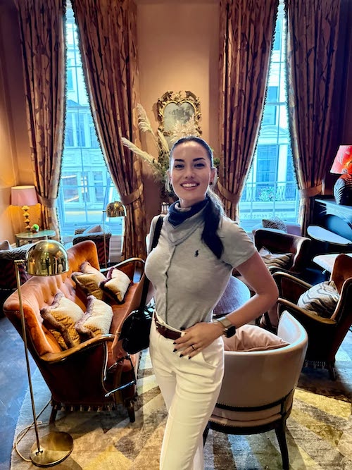 فاحریه در لندن