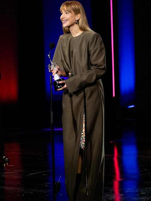 پیراهن سبز جنیفر لارنس