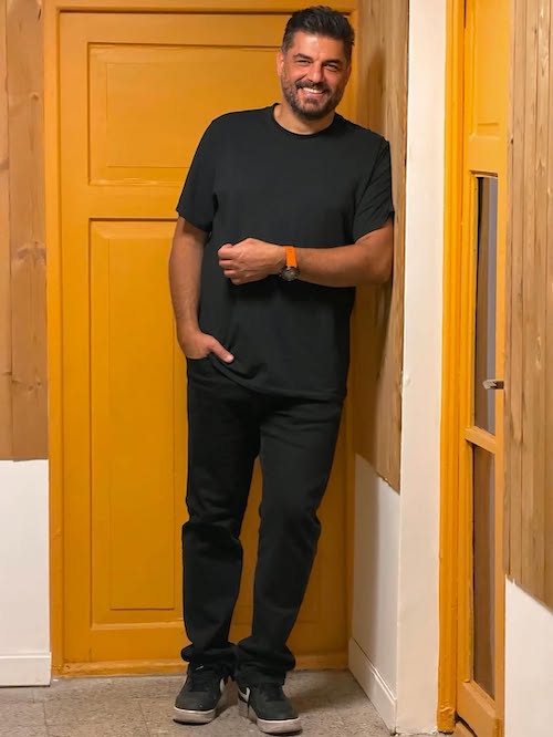 ساعت نارنجی سام درخشانی