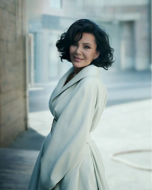 کریس جنر روی جلد ووگ