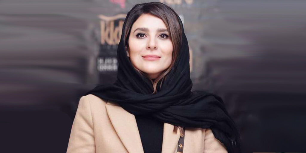 سحر دولتشاهی با ساده‌ترین آیتم‌ها چگونه استایلی چشمگیر ساخت؟