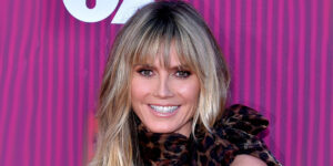 سوپرمدل آلمانی در لباس قرمز سنتی؛ درخشش هایدی کلوم در جشن مونیخ