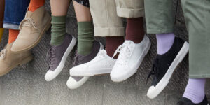 ترند جوراب نمایان چیست و چطور جوراب به بخش اصلی استایل مدرن تبدیل شد؟