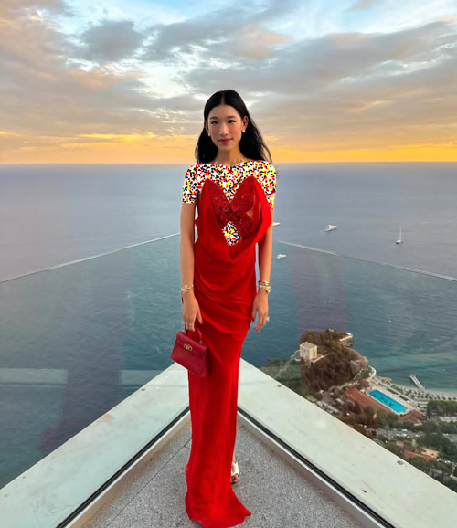 سبک پوشش بکا بلوم