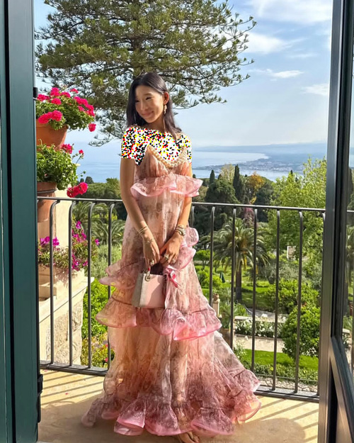 سبک پوشش بکا بلوم