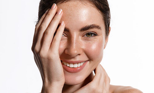 تاثیر محصولات مراقبتی بر پوست