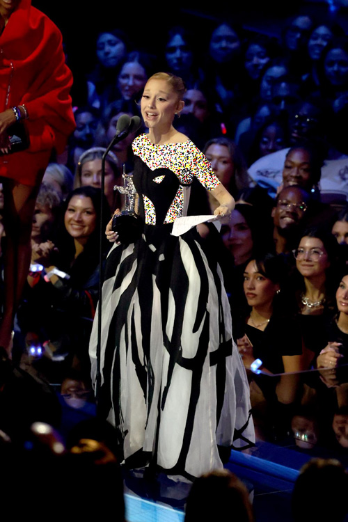 مهمانان مراسم VMAs