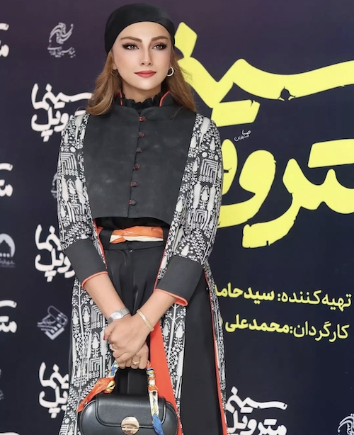 مینیاسکارفها در استایل محیا دهقانی