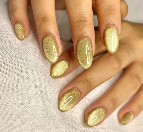 ناخن‌های مخملی