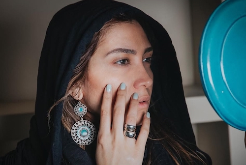 گوشواره‌های نیکی مظفری