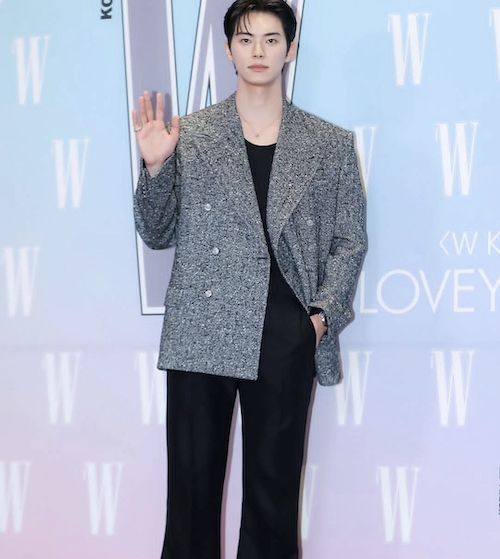 کرهایها در ایونت آگاهی از سرطان سینه