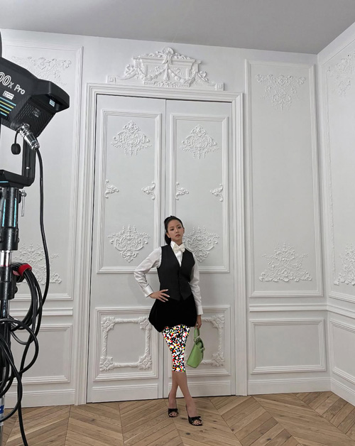 جیسو در فشن‌شوی دیور