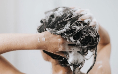 شستن انواع مو