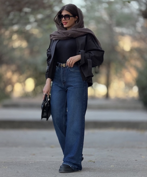 رنگ جین متناسب با بالاتنه