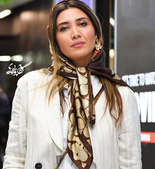 گوشواره‌های نیکی مظفری